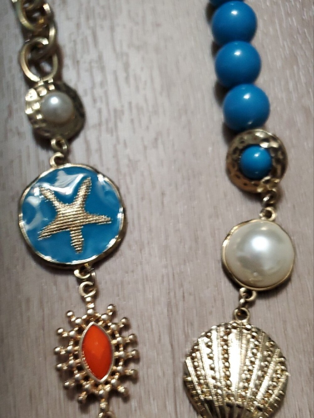 Blue Beaded Sea Life Seashell Statement Pendant Necklace Beach Coastal Wear - Picture 6 of 9